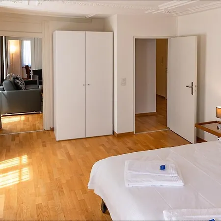 Awesome 2br Flat Near And Center - Sf16 *