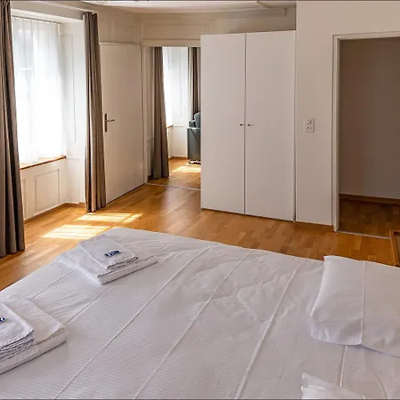 Awesome 2br Flat Near And Center - Sf16 *