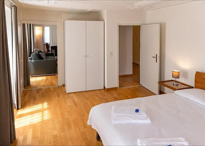 Awesome 2br Flat Near And Center - Sf16 *