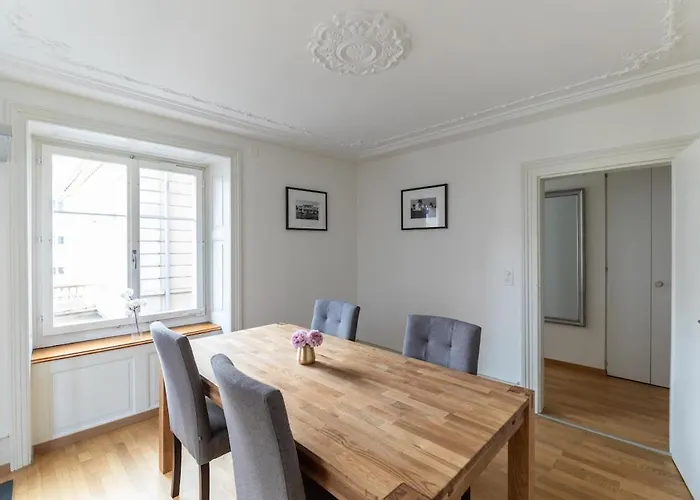 Awesome 2br Flat Near And Center - Sf16 زيورخ